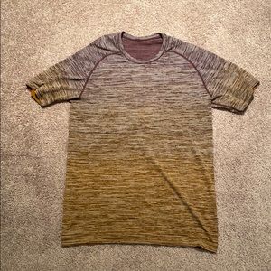 Lululemon training shirt